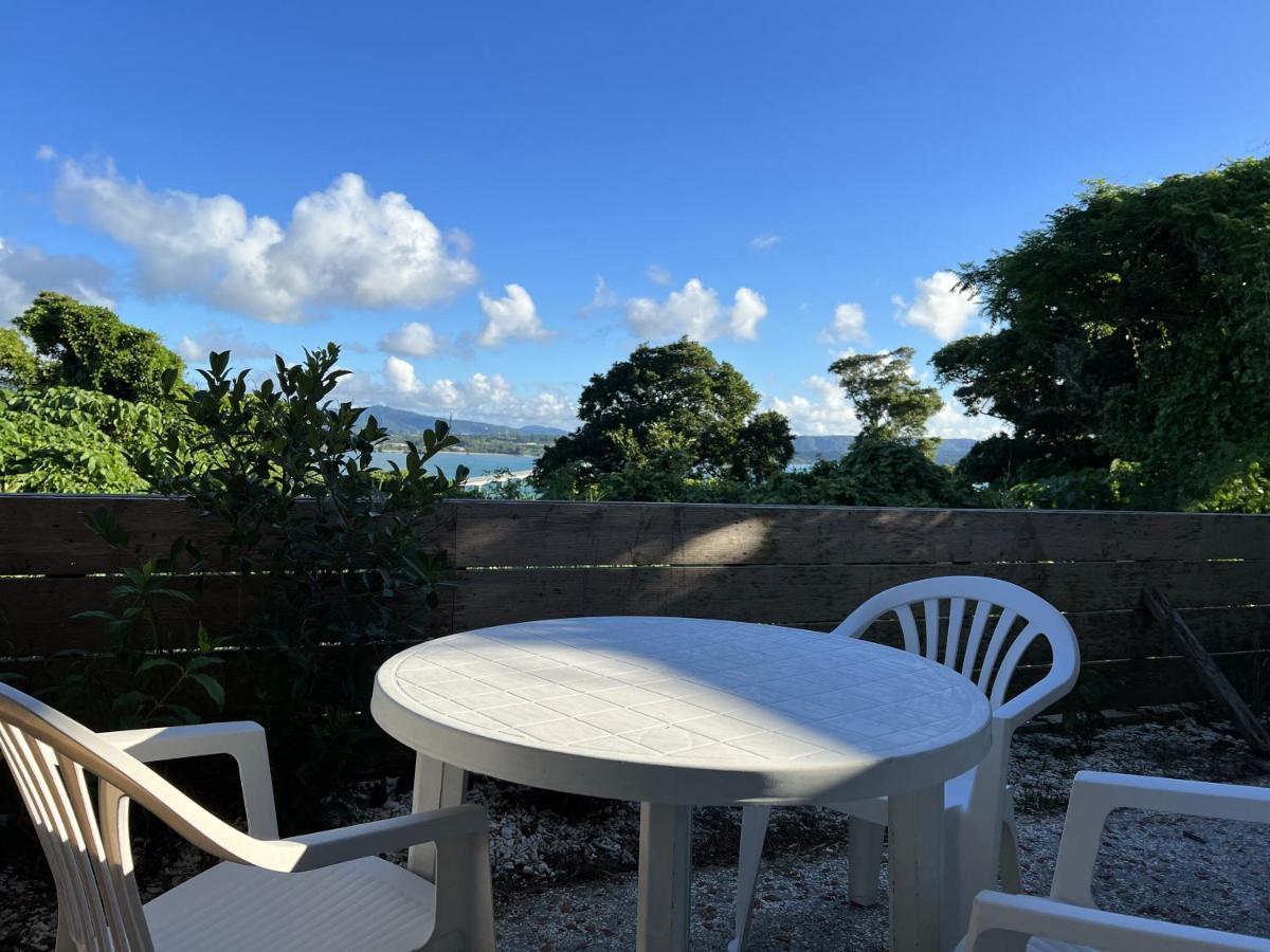 Hotel Ocean Hills Kouri Nakijin Esterno foto